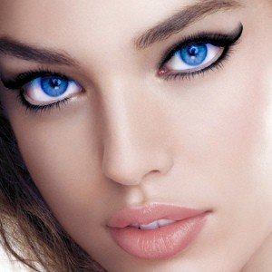 Best Eyeliner for Blue Eyes – What Eye Liners to Use for Blue Eyes