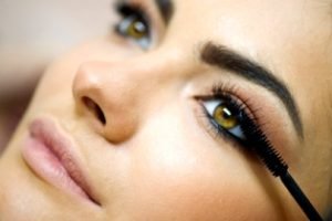Best Waterproof Mascara –Best Brands, How to Apply and Remove Water Proof Mascara
