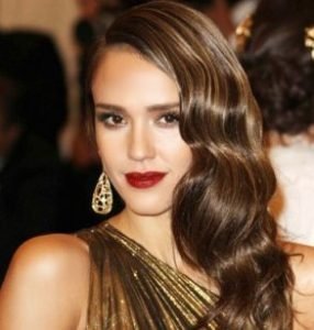 Dark Lipstick Jessica Alba