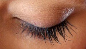 Eyelash Extensions - Lifespan, Pros, Cons, and After Care and How to Remove Lash Extensionss