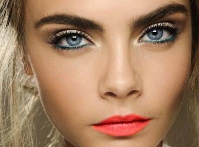 Great eyeliner for blue eyes