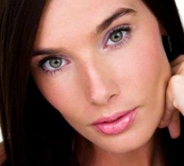 Green eye eyeliner - purple will work ok