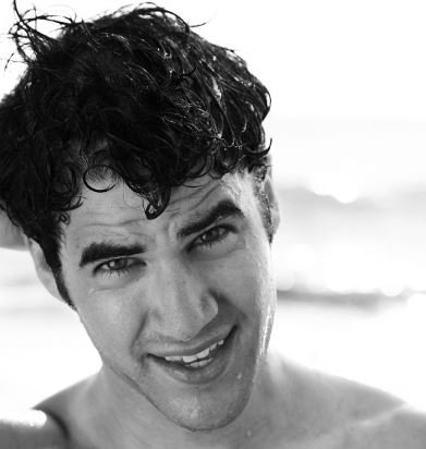 Men with big eyebrows and men with big eyebrows